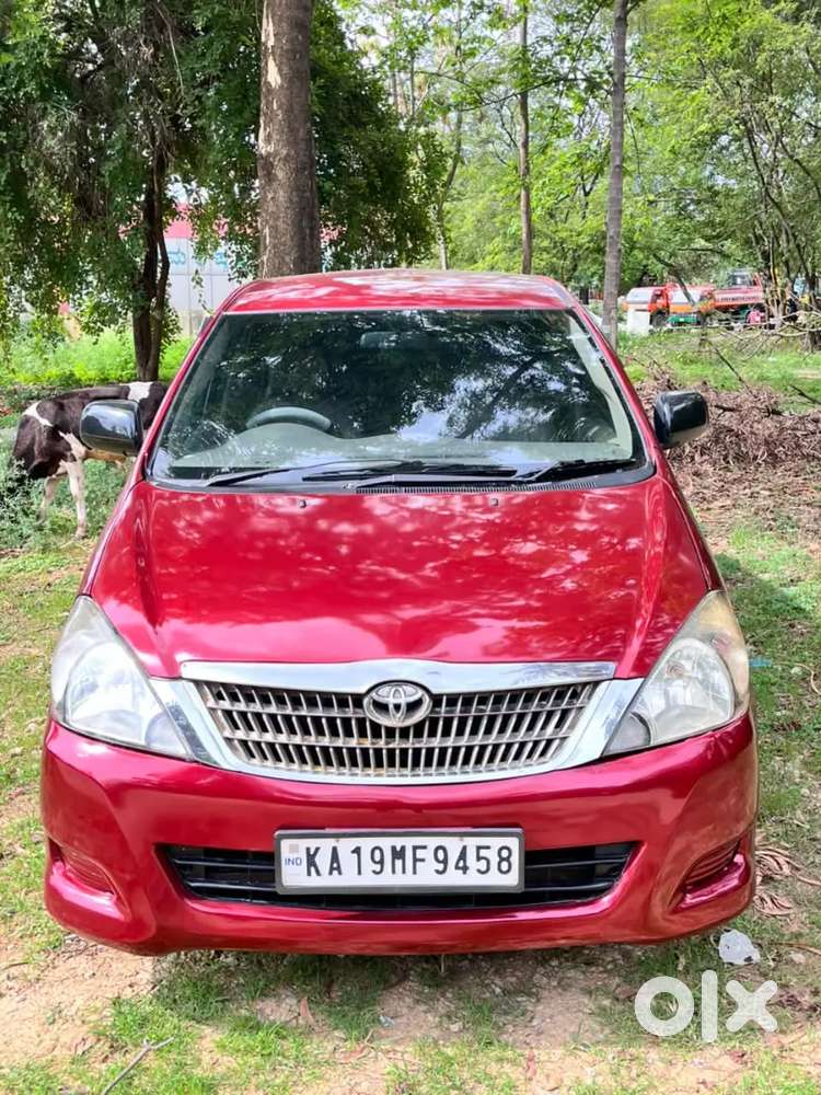 Toyota Innova 2007 Diesel 225000 Km Driven
