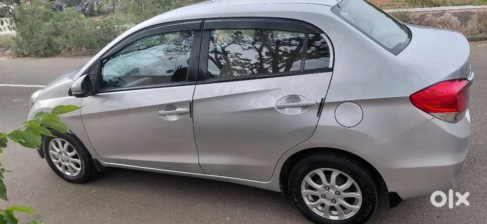 Honda Amaze 2016 Petrol Manual
