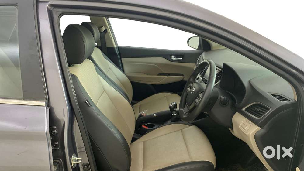 Hyundai Verna 1.6 Sx (o) Vtvt, 2019, Petrol