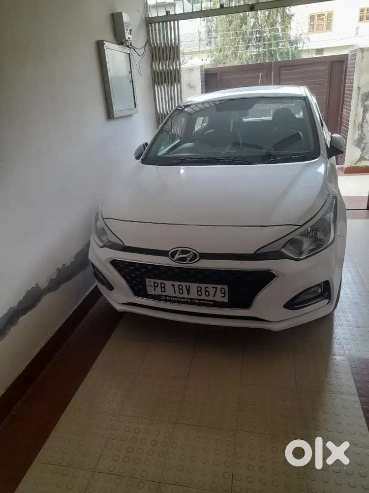 First Hand Car With Fine Condition Agency Service Record