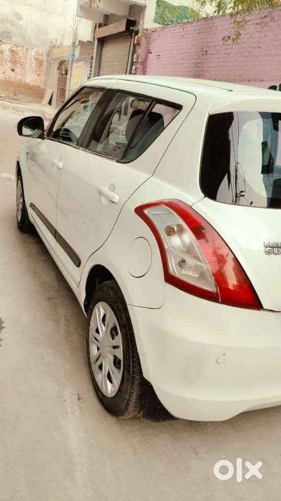 Maruti Suzuki Swift 2015 Petrol Well Maintained