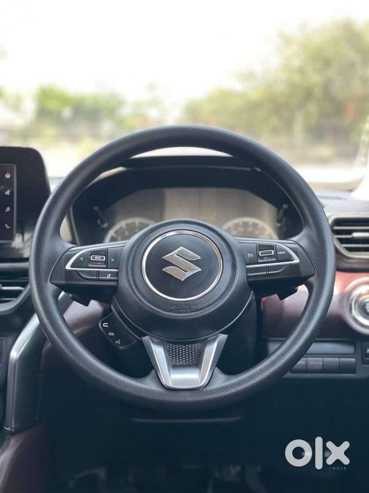 Maruti Suzuki Grand Vitara 1.5 Delta Smart Hybrid At, 2024, Petrol