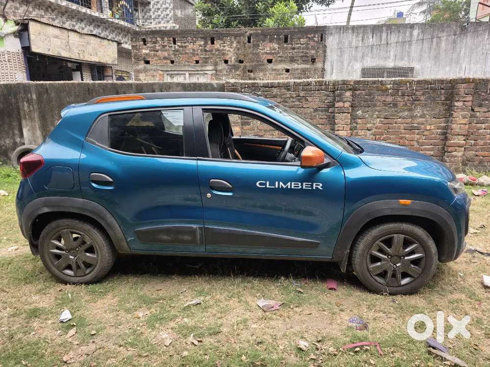 Mint Condition Renault Kwid Climber In Automatic Transmission.