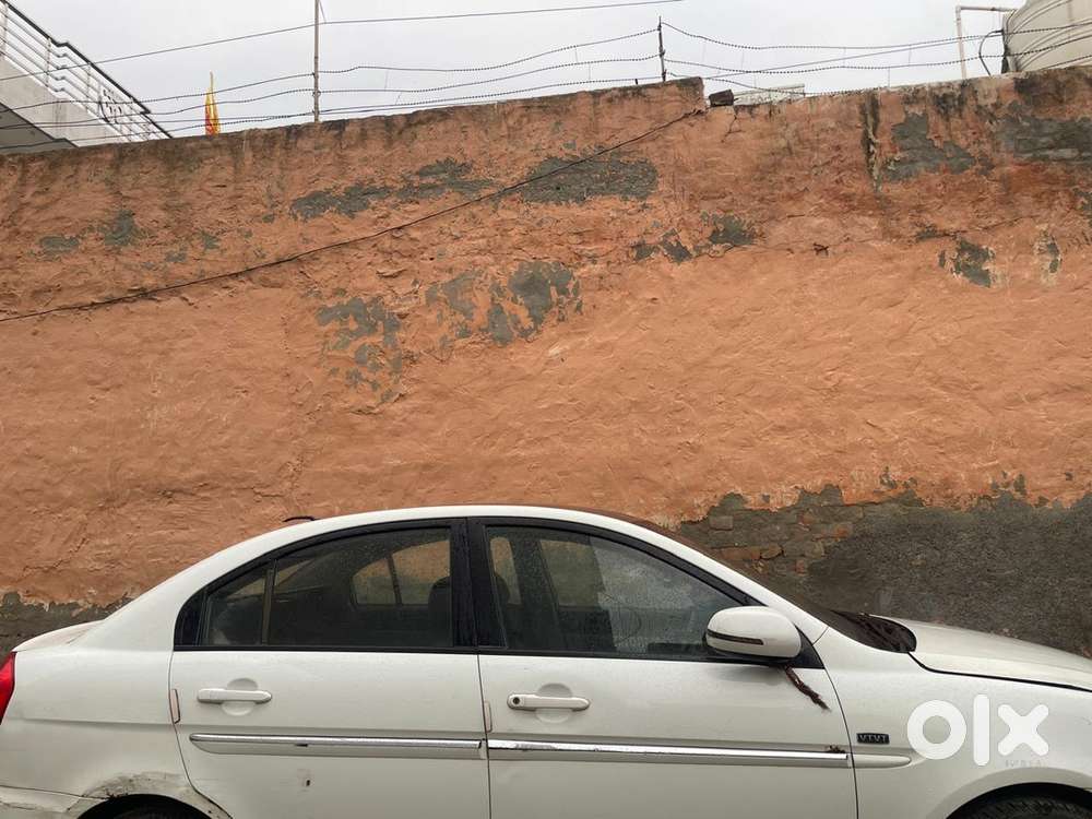 Hyundai Verna 2011 Model