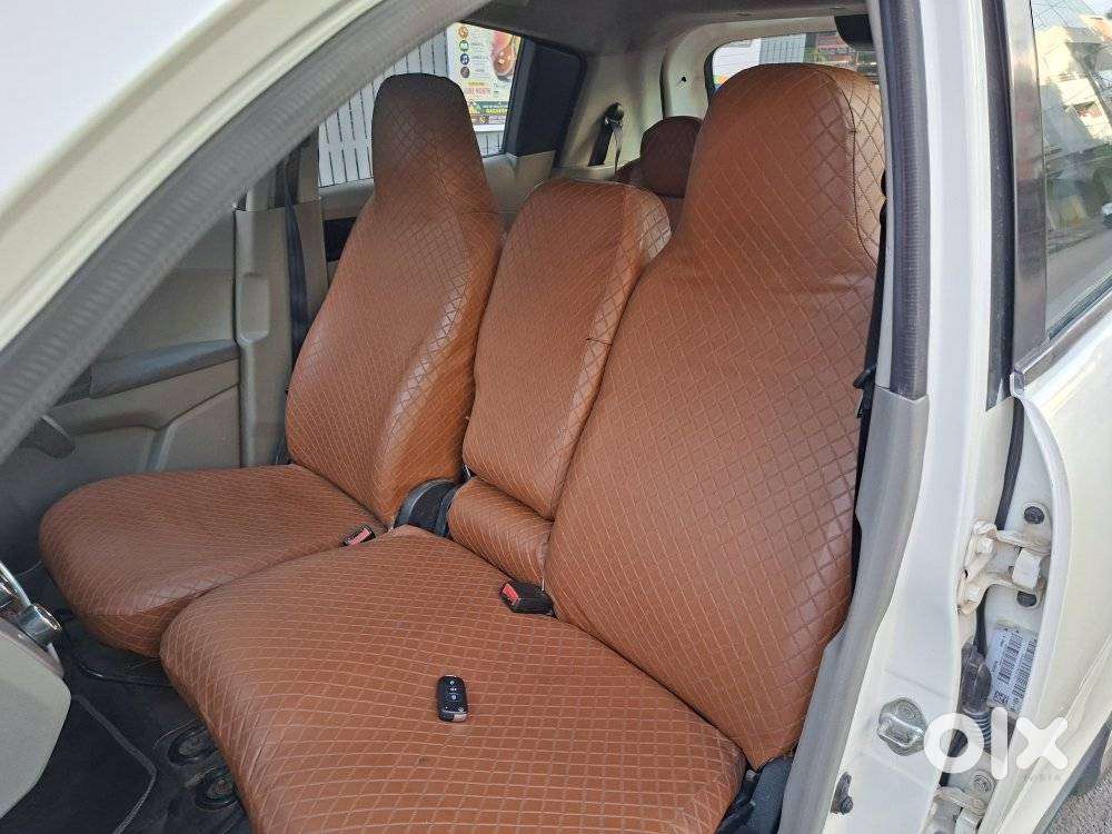 Mahindra Kuv 100 Mahindra-kuv-100-d75-k8, 2016, Diesel