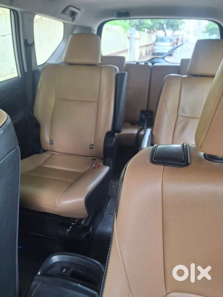 Innova Crysta 2.4 Z Automatic Diesel 2021 Top Model Diesel