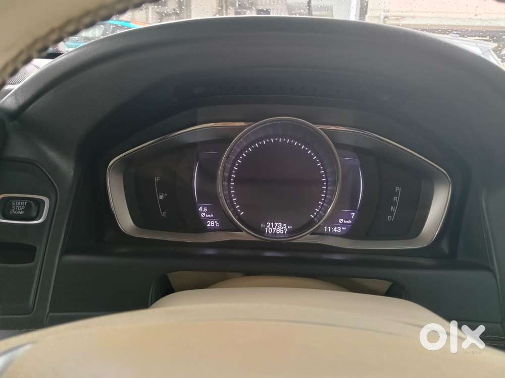Volvo Xc60 D5 Awd Automatic, 2017, Diesel