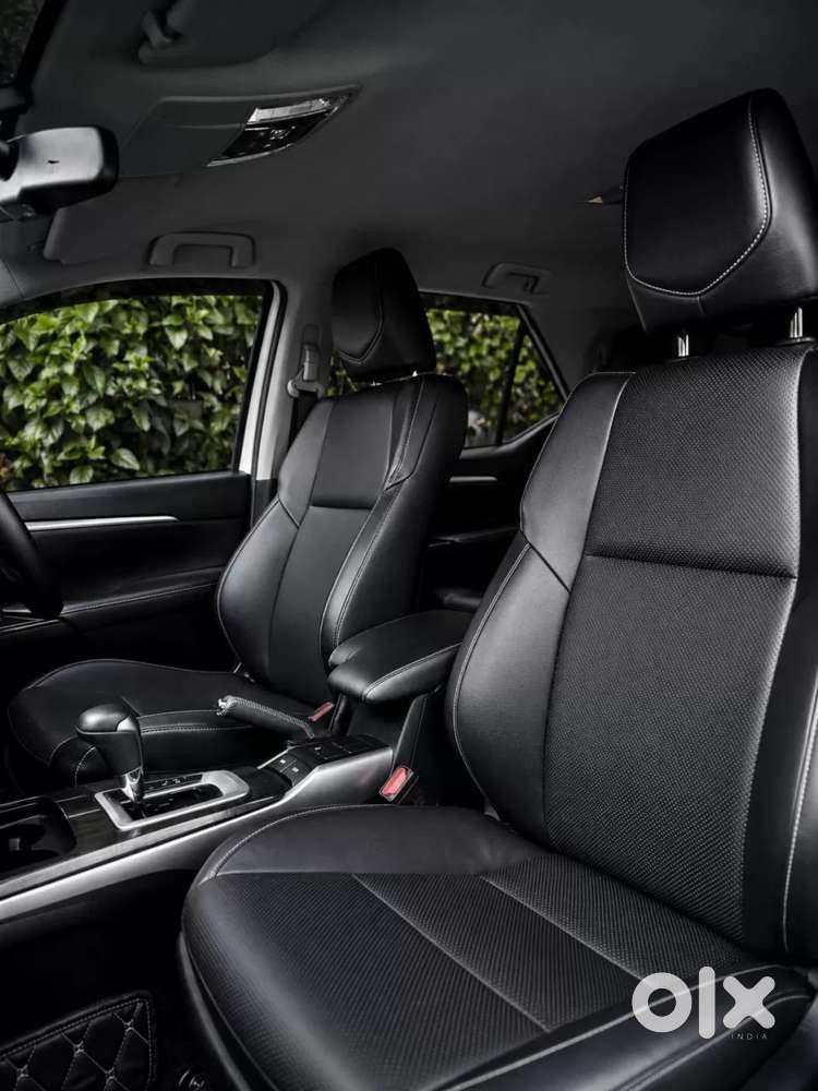 Toyota Fortuner 4x2 At 2.7 Petrol, 2025, Petrol