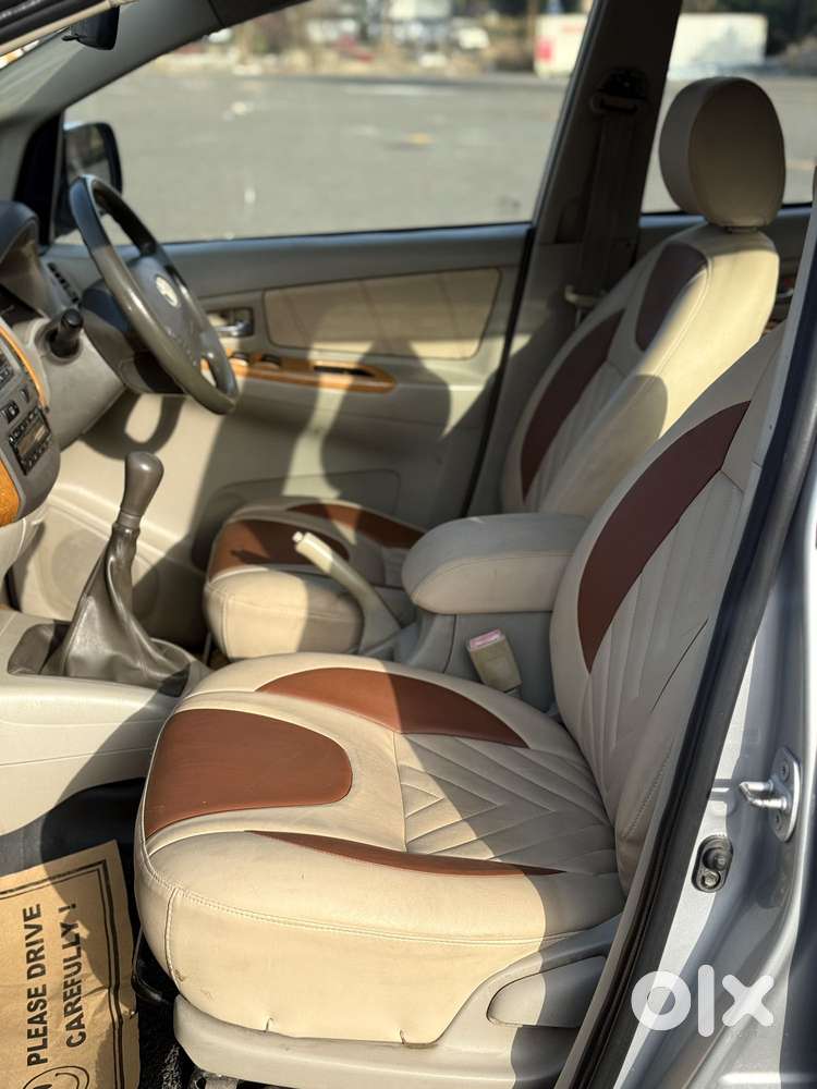 Toyota Innova 2.5 Vx 8 Str, 2010, Diesel