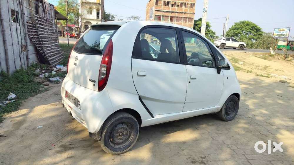 Tata Nano Xe, 2013