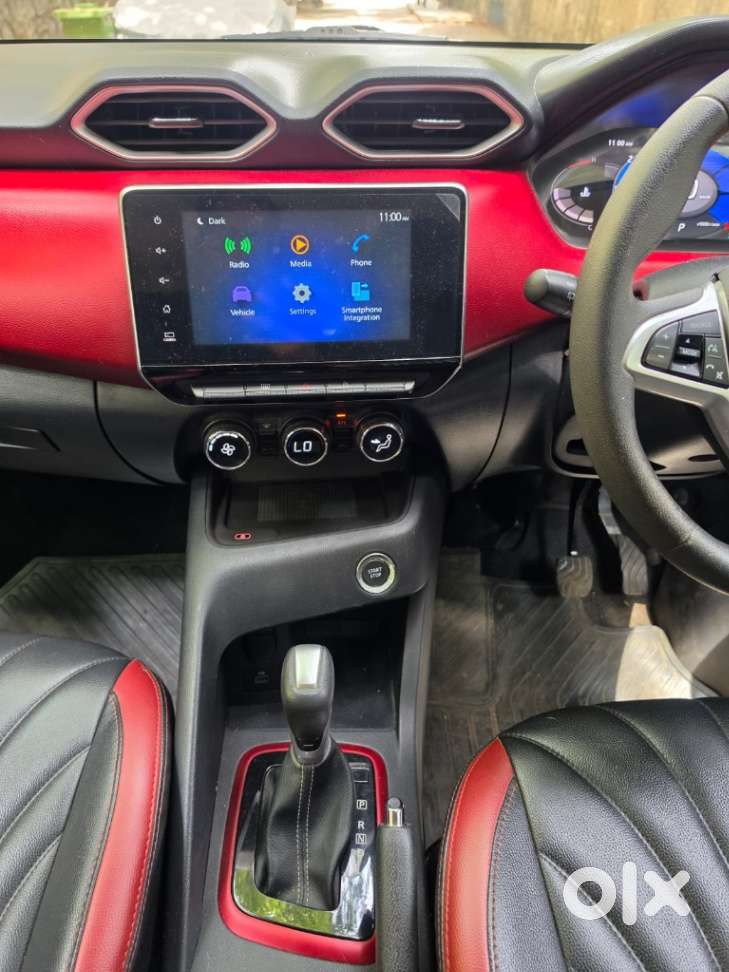 Nissan Magnite Xv Turbo Cvt Red Edition, 2022, Petrol