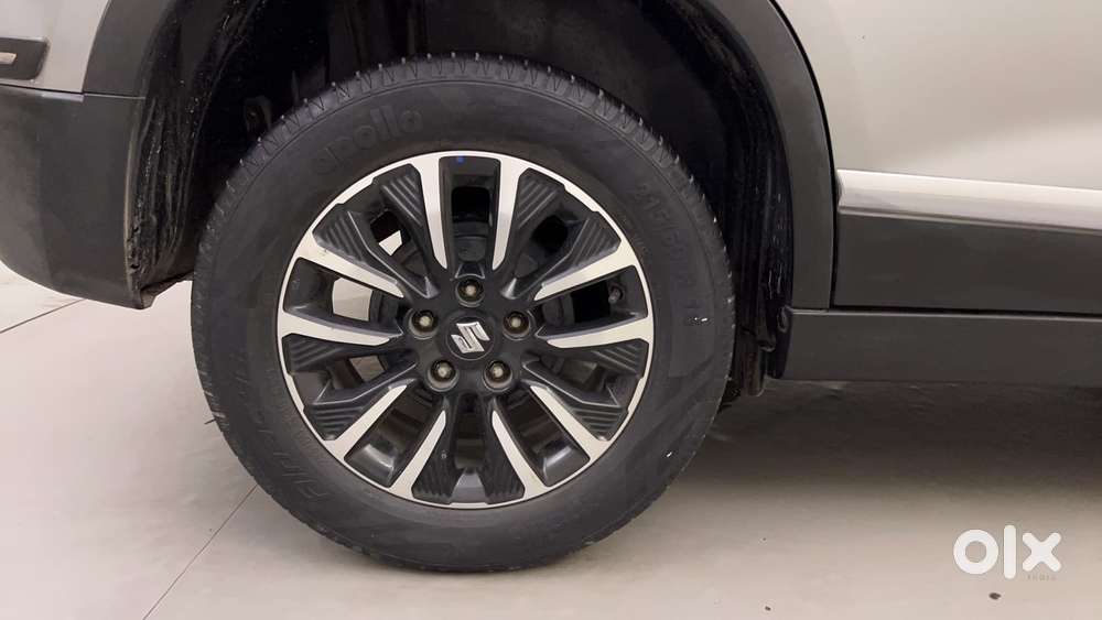 Maruti Suzuki Vitara Brezza 1.5 Zxi Plus At, 2022, Petrol