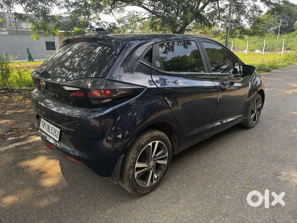 Tata Altroz Xz Plus (s), 2024, Petrol