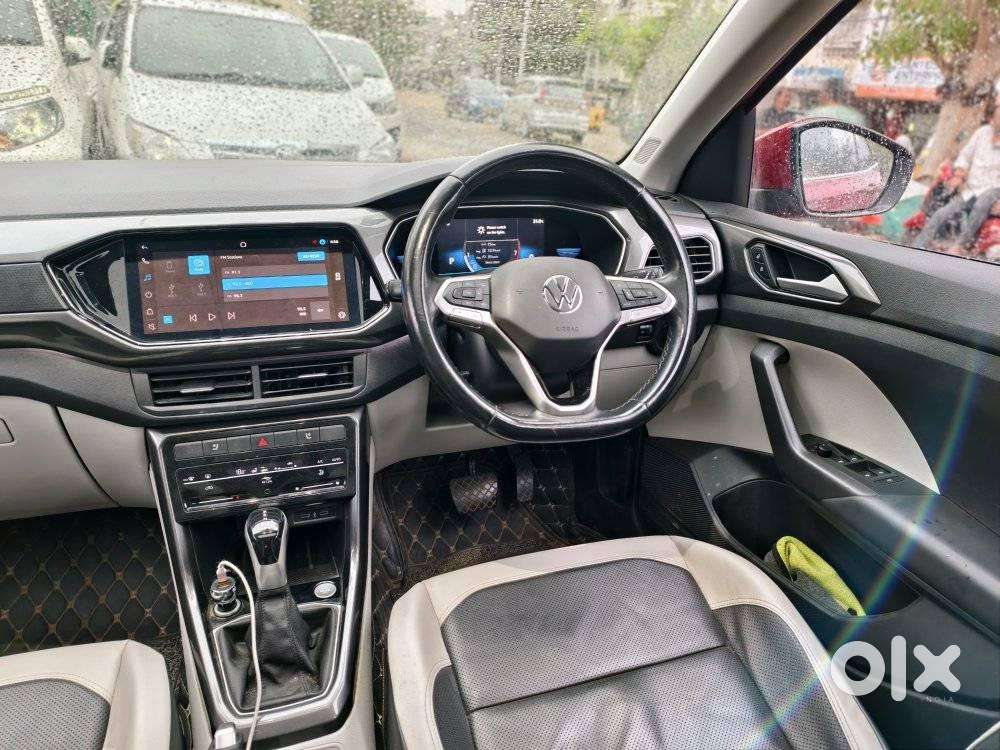 Volkswagen Taigun 1.0 Tsi Topline At, 2022, Petrol