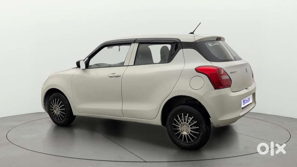 Maruti Suzuki Swift Lxi, 2018, Cng & Hybrids