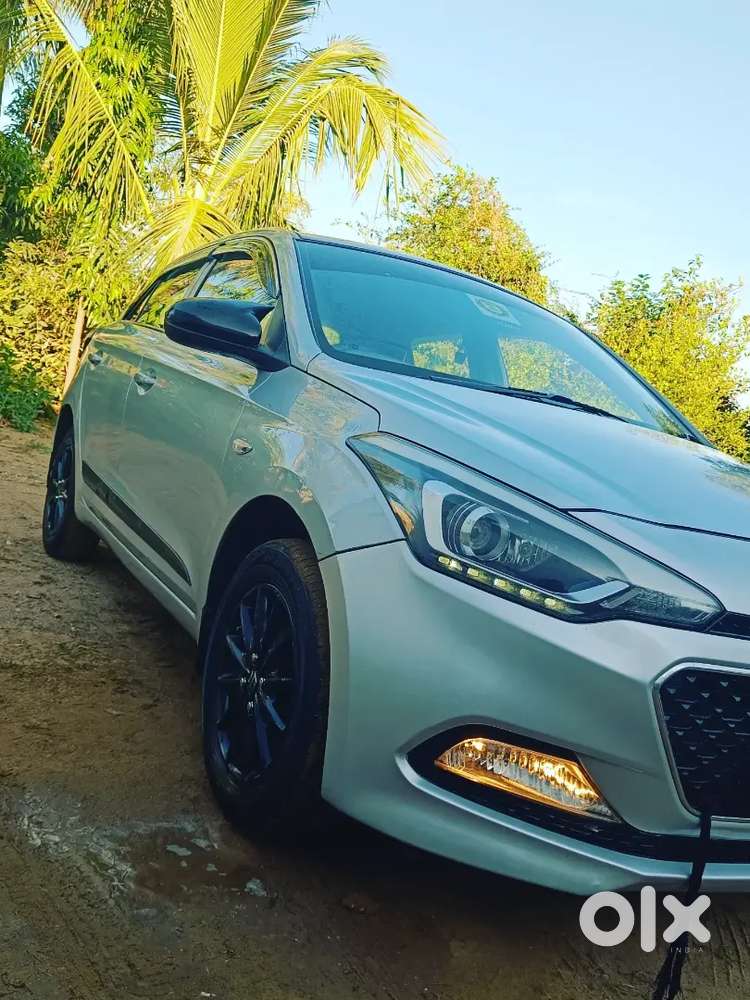Hyundai Elite I20 2017 Diesel 77000 Km Driven
1st Owner