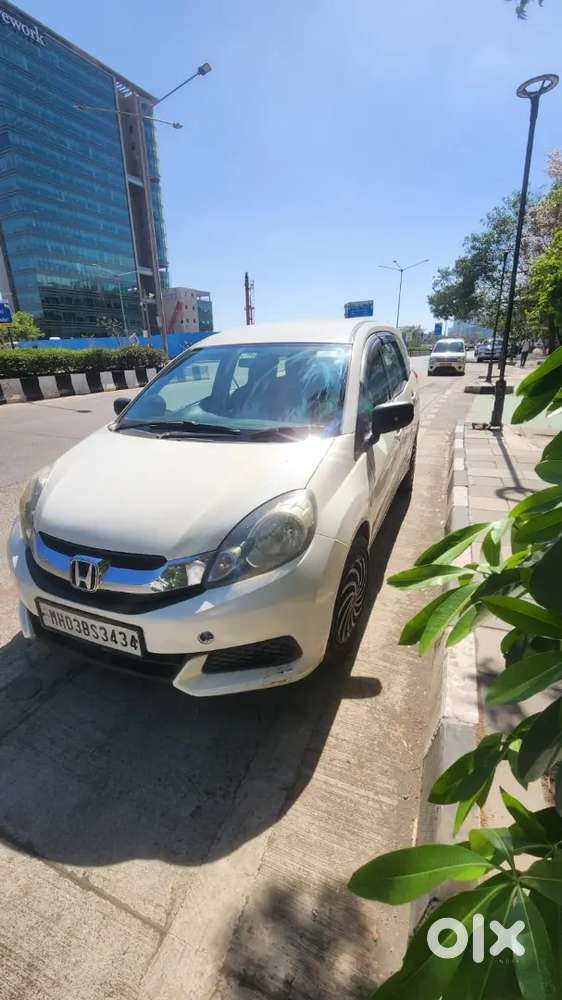 Honda Mobilio 2014 Diesel 80000 Km Driven