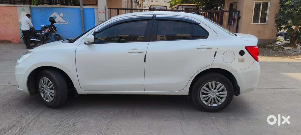 Maruti Suzuki Dzire 1.2 Vxi Cng, 2022, Cng & Hybrids
