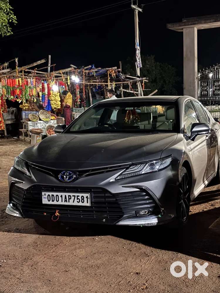 Toyota Camry 2022 Petrol 45000 Km Driven