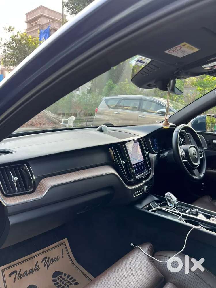 Volvo Xc60 2022 Petrol 14200 Km Driven