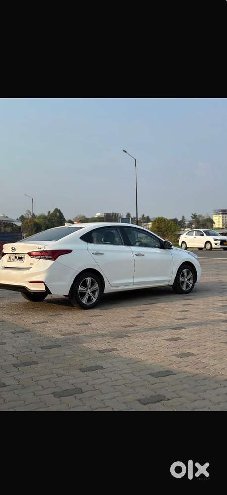 Hyundai Verna Petrol Automatic 2019
