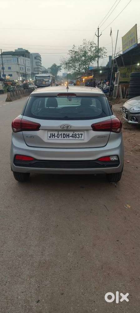 Hyundai I20 Sportz 1.2 Bs-iv, 2019, Petrol