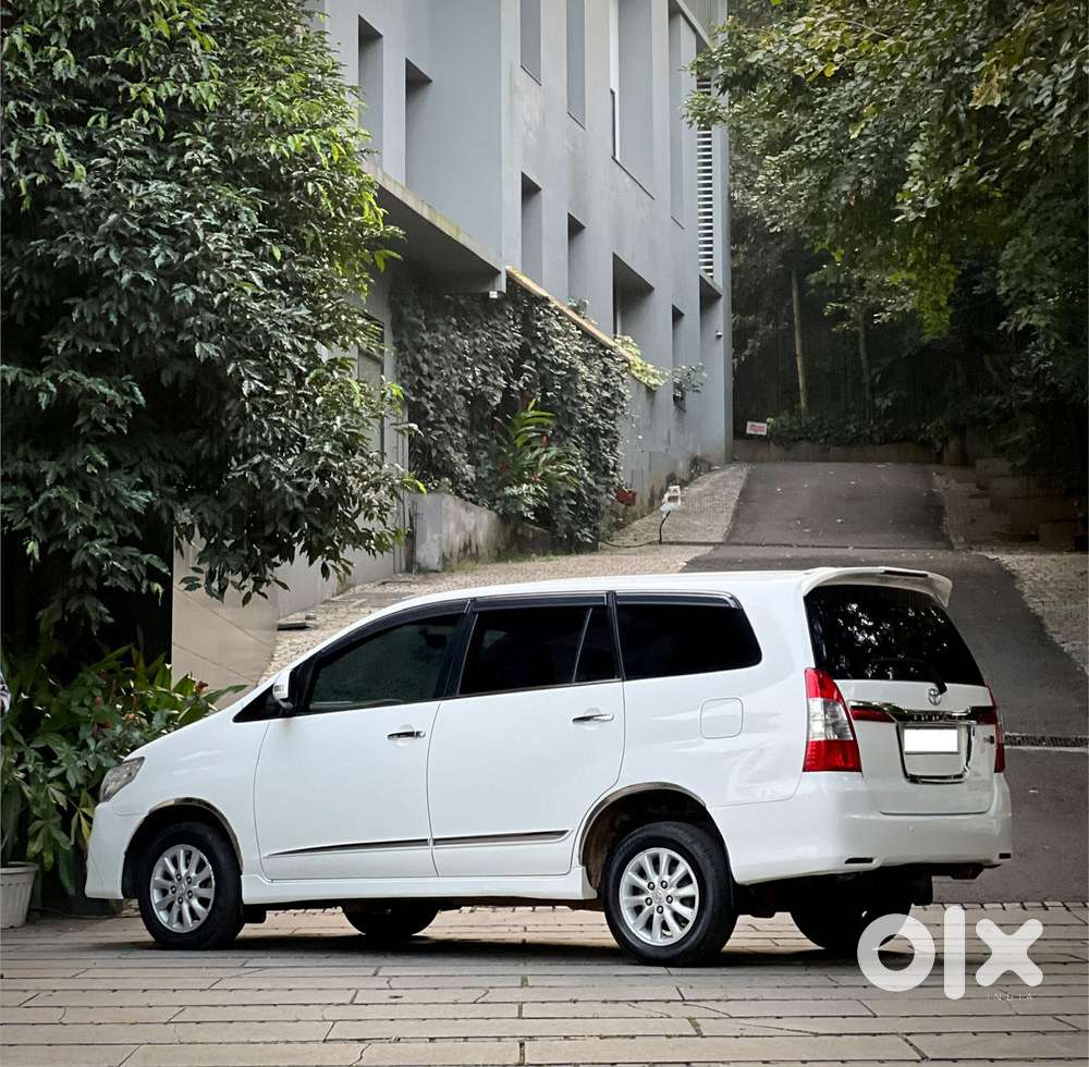 Toyota Innova 2.5 V 7 Str, 2015, Diesel