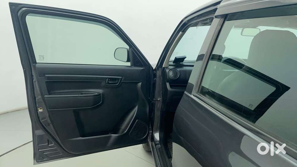Maruti Suzuki S-presso Vxi At, 2021, Petrol