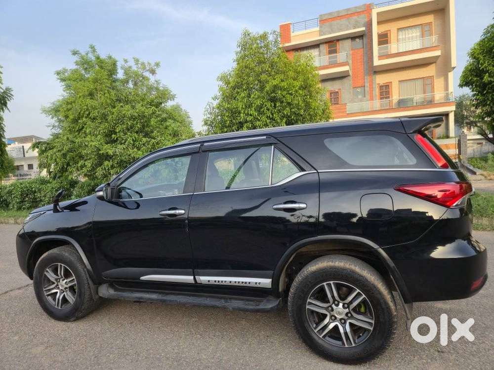 Toyota Fortuner 4x2 At 2.8 Diesel, 2017, Diesel