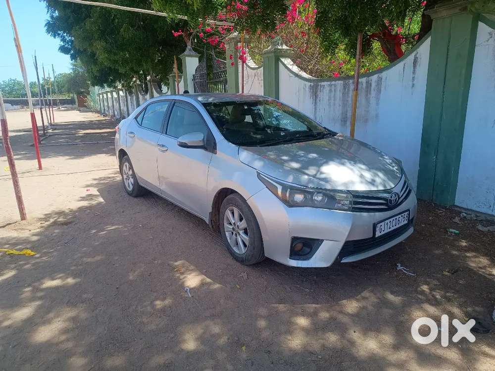 Toyota Corolla Altis 2014