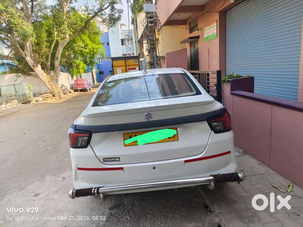 Maruti Suzuki Swift Dzire 1.3 Lxi, 2025, Cng & Hybrids