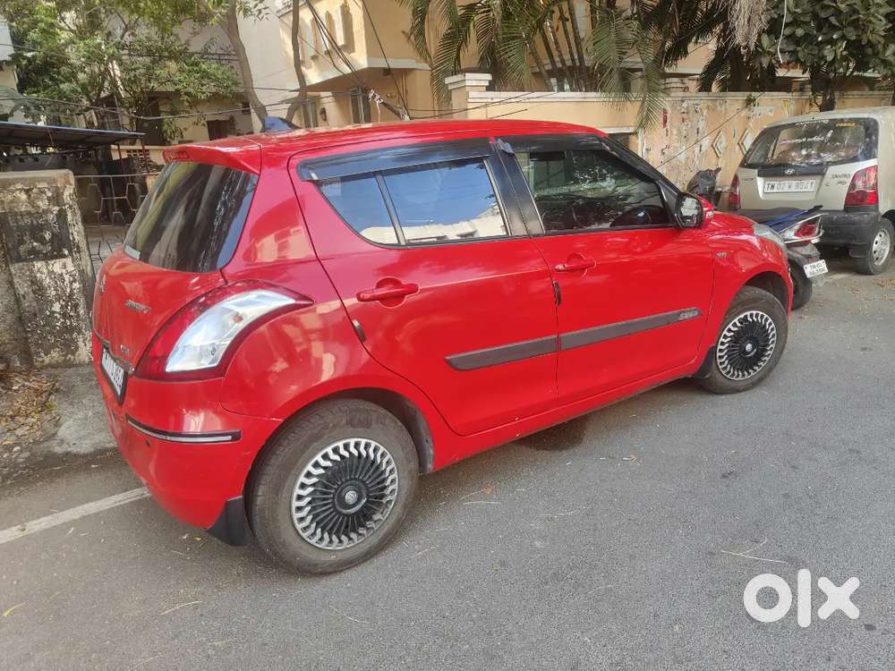 Maruti Suzuki Swift 2016 Petrol 49000 Km Driven