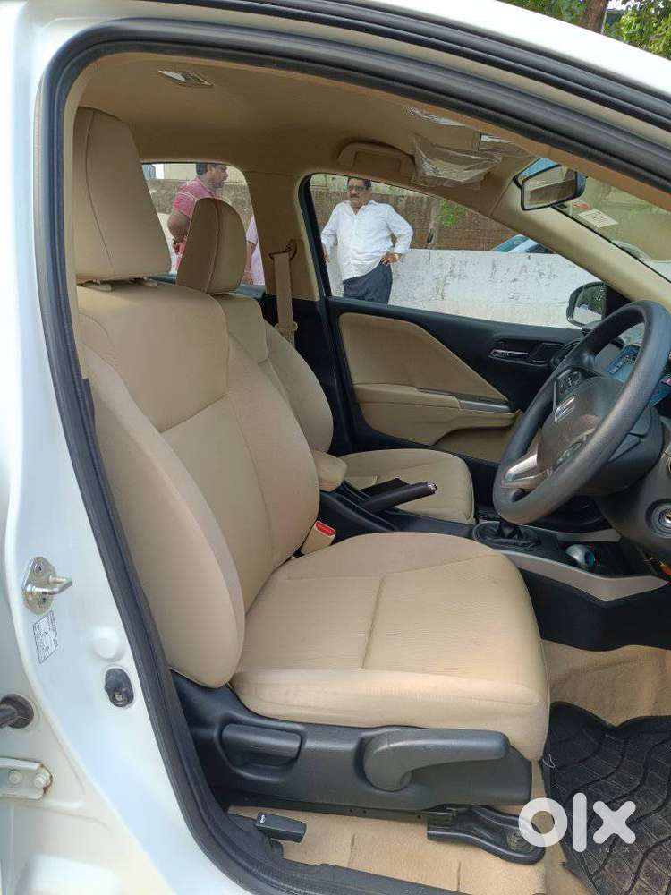 Honda City 2015-2017 I Vtec V, 2016, Petrol