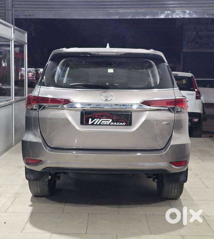 Toyota Fortuner 2011-2016 4x4 At, 2018, Diesel