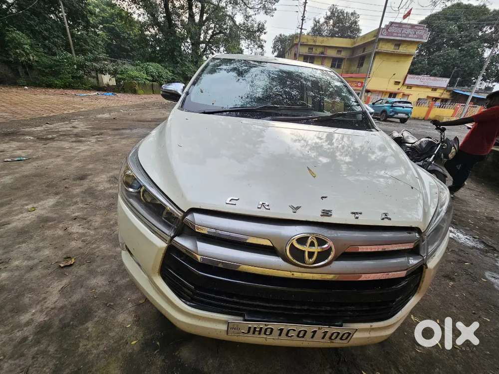 Toyota Innova Crysta 2018
