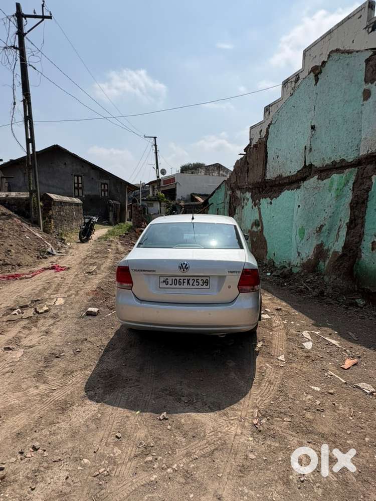 Volkswagen Vento Petrol Manual 2013
