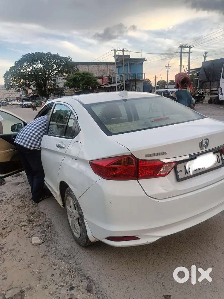 Honda City 2016 Petrol Well Maintained, With All Papers
