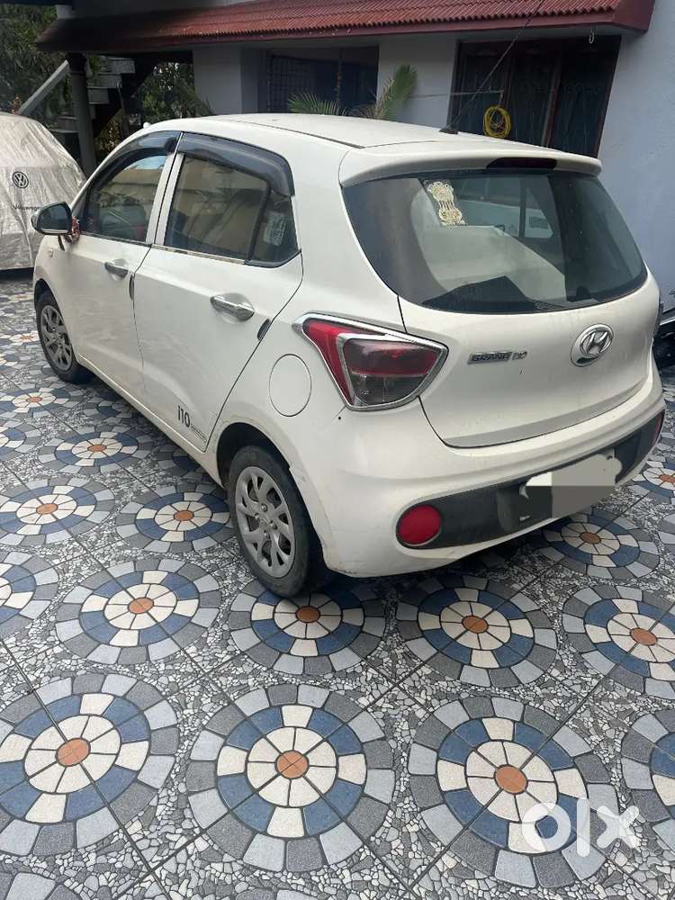 Hyundai Grand I10 2018 Petrol 52000 Km Driven