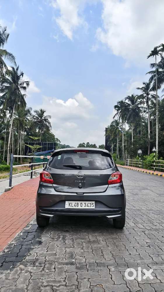 Tata Tiago Xza+ 2021
