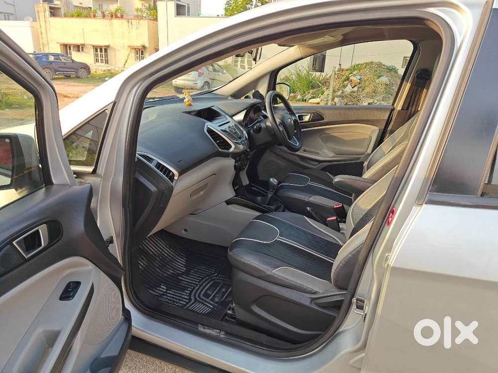 Ford Ecosport Titanium (2015) &ndash; Diesel
