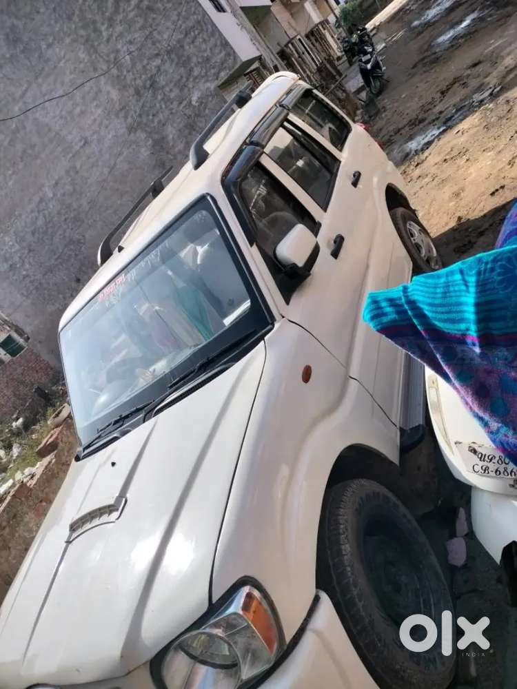 Mahindra Scorpio Classic 2011 Diesel 200000 Km Driven