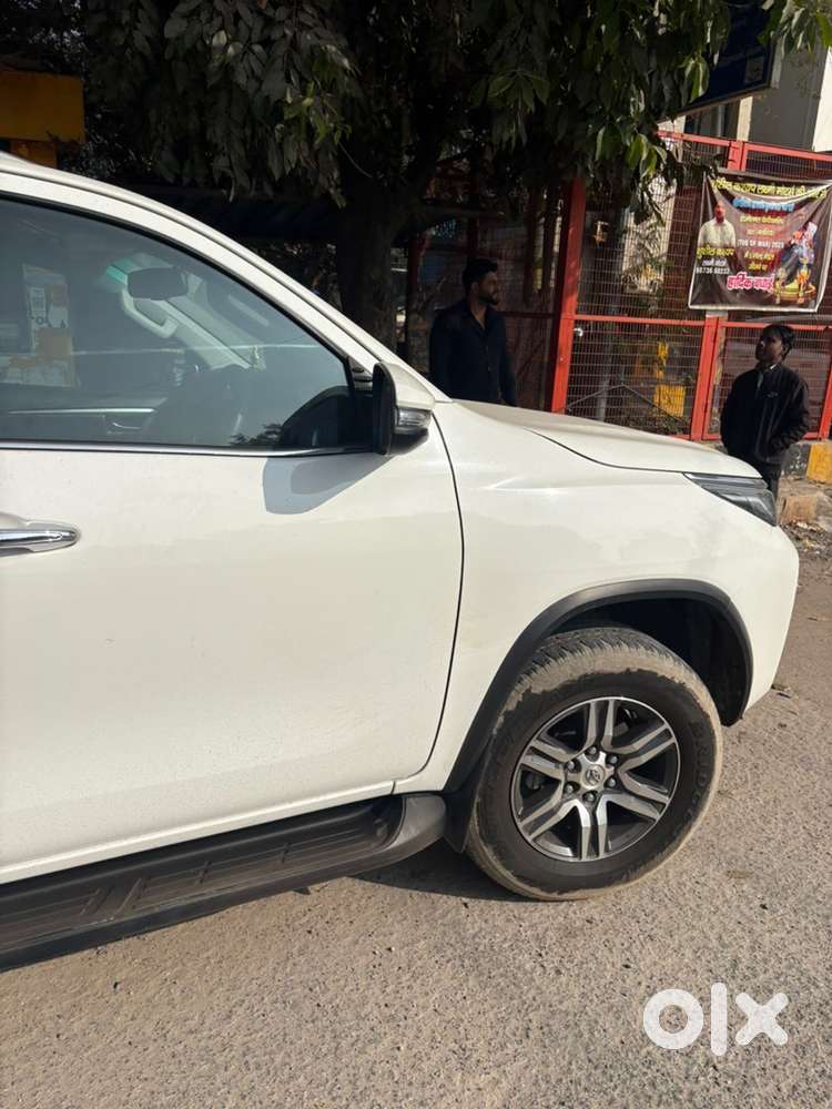 Toyota Fortuner Diesel 2023