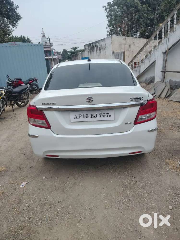 Maruti Suzuki Dzire 2017 Diesel 140000 Km Driven