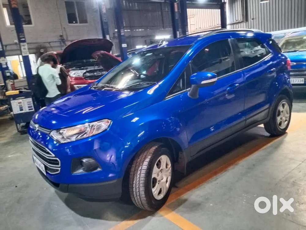 Ford Ecosport 2015 Petrol 28000 Km Driven