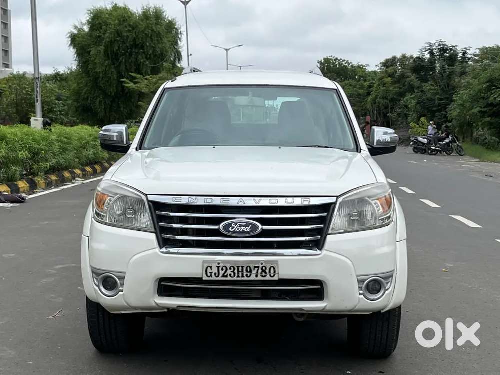 Ford Endeavour 2011