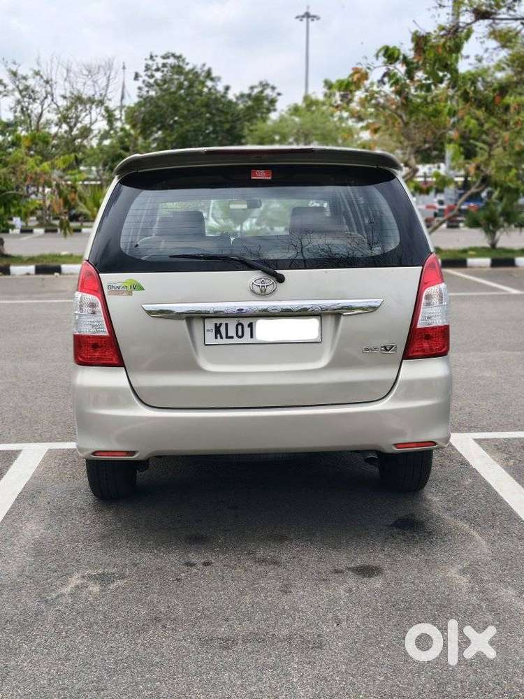 Toyota Innova 2.0 Gx 8 Seater, 2012, Diesel