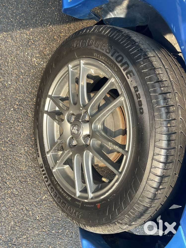 Toyota Etios Liva, 2012, Petrol