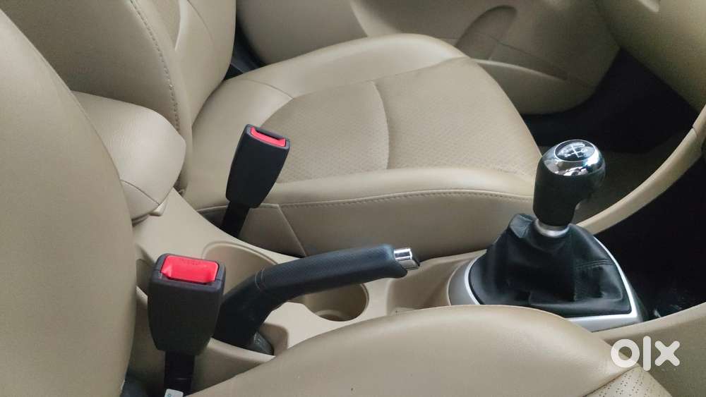 Hyundai Verna Fluidic 1.6 Vtvt Sx, 2013, Petrol