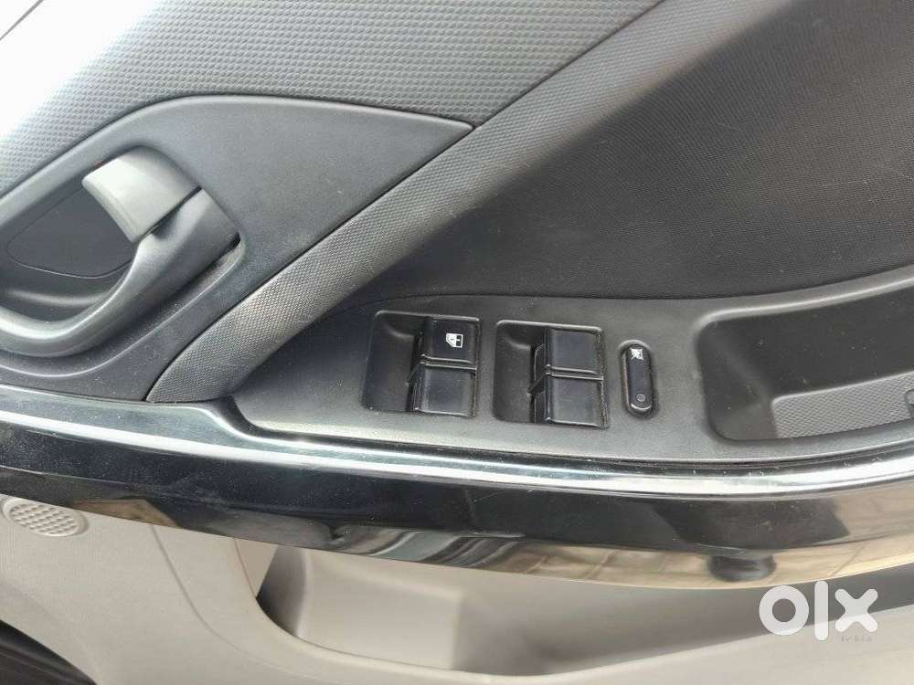 Tata Nexon 1.2 Revotron Xm, 2018, Petrol