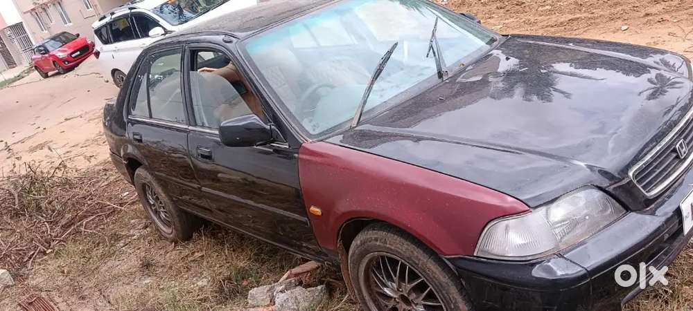 Honda City 1.5 Hybrid 2000
